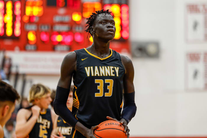 Vianney Missouri Whitney Young Illinois boys basketball January 6 2024 Nate Latsch 25301